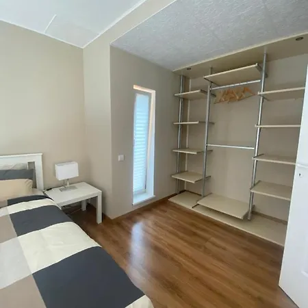 Dom wakacyjny House Vecaki